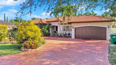 Main picture of 21513 SW 128th Pl