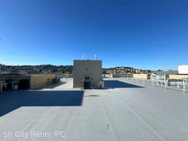 Main picture of 2208 Mission St
