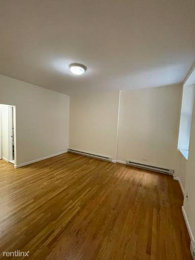 Main picture of 46 W 73rd St