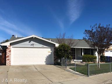 Main picture of 34626 Mobile Ct