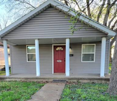 Main picture of 2907 Warren Ave