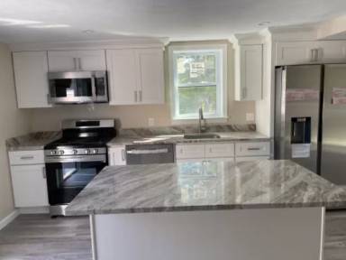 Main picture of 44 Mechanic St