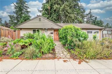 Main picture of 5902 236th St SW