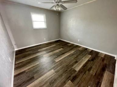 Main picture of 130 Glen Myra Ave
