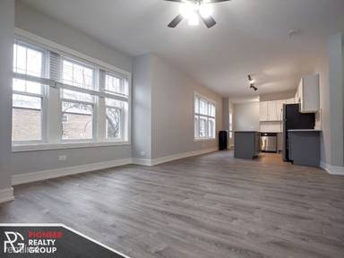 Main picture of 1906-1908 W Morse Ave