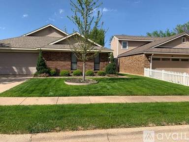 Main picture of 1712 Stoneway Dr