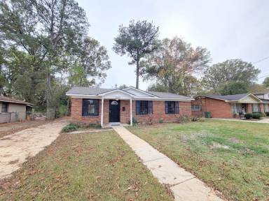 Main picture of 3392 Habersham Rd