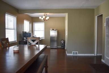 Main picture of 1537 Drexel Dr