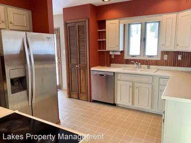 Main picture of 2642 State Road 120