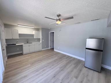 Main picture of 2623 Fan Palm Dr