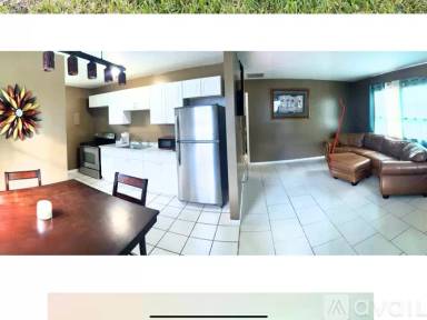 Main picture of 801 30th Ct