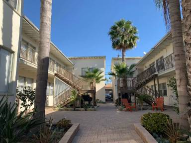 Main picture of 3811 W 54th St