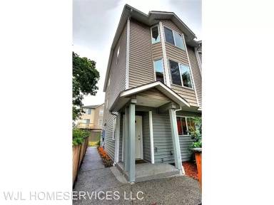 Main picture of 12049 32nd Ave NE