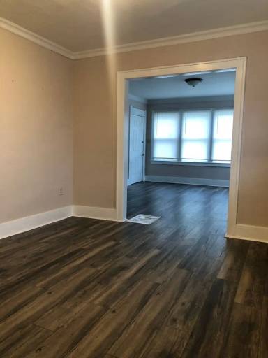 Main picture of 1313 Roosevelt Ave