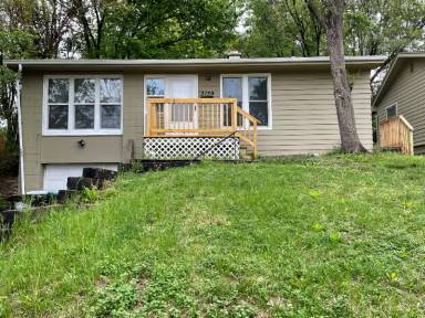 Main picture of 3139 N 55th St