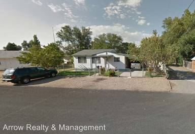 Main picture of 315 W Knearl St