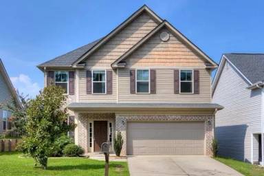Main picture of 2152 Grove Landing Way