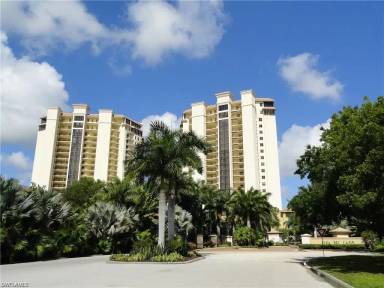 Main picture of 14300 Riva del Lago Dr