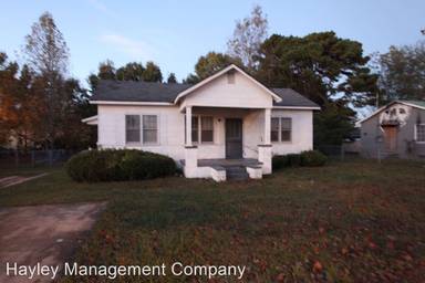 Main picture of 208 Stowe Ave