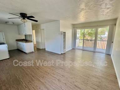 Main picture of 381 Oak Ave