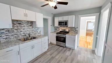 Main picture of 75 Forest Hills St