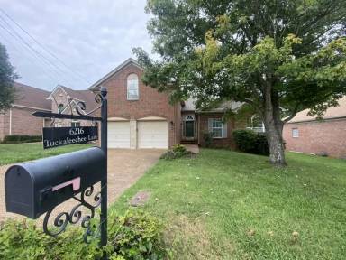 Main picture of 6216 Tuckaleechee Ln