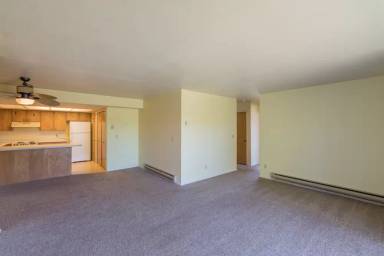 Main picture of 2912 Plumtree Drive Apt E - E