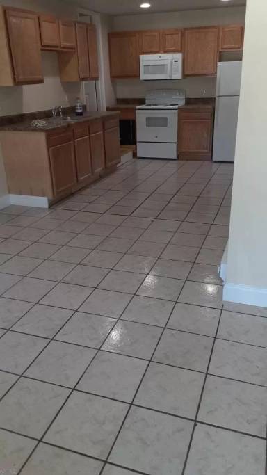 Main picture of 315 E Main St