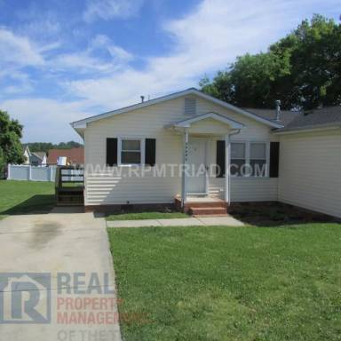 Main picture of 1703 10th St