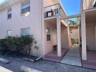 Main picture of 1630 Redwood St
