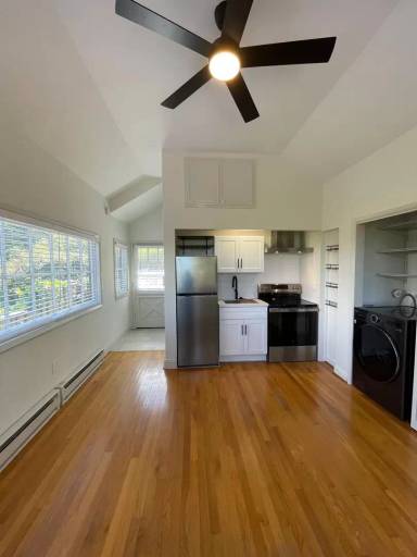 Main picture of 54 Cleland Ave