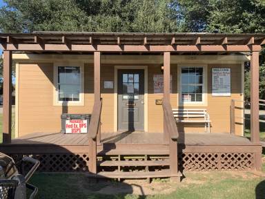 Main picture of Cash Point RV Park