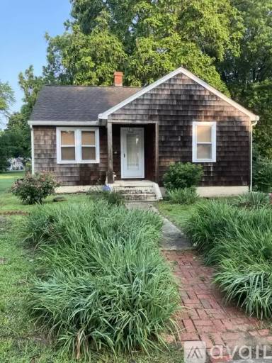 Main picture of 408 Bridgeham Ave