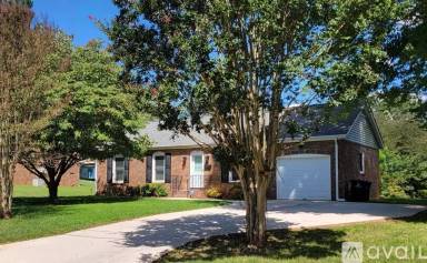 Main picture of 1789 Hausman Dr