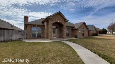 Main picture of 6201 Drexel Ln