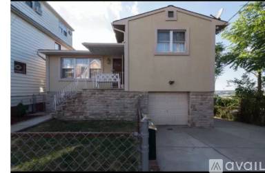 Main picture of 9129 Newkirk Ave