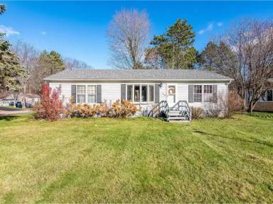 Main picture of 148 Williston Woods Rd