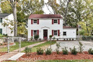 Main picture of 1109 S Emerson St