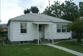 Main picture of 652 Brookside Dr