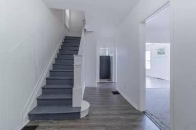 Main picture of 4016 Vinceton St