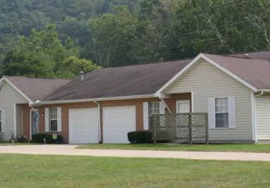 Main picture of 532 Huron Dr W