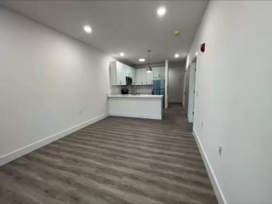 Main picture of 1127 Stuyvesant Ave