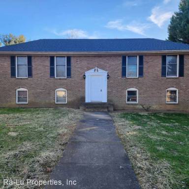 Main picture of 994 Cotton St