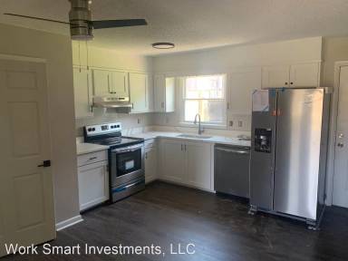 Main picture of The Village at Suncrest Apartments