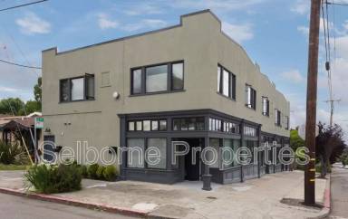 Main picture of 2800 Madera Ave