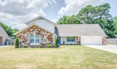 Main picture of 2413 Ridgeway Rd