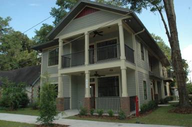 Main picture of 931 SW 5th Ave