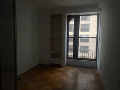 Main picture of 200 W 58th St