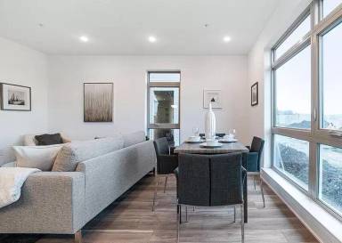 Main picture of KC Flats