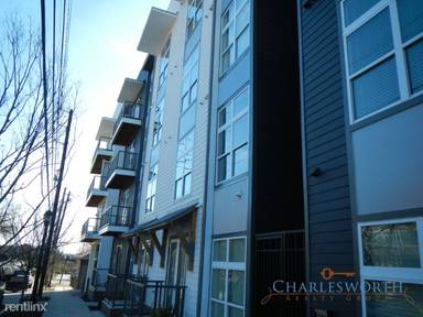 Main picture of 841 Memorial Dr SE